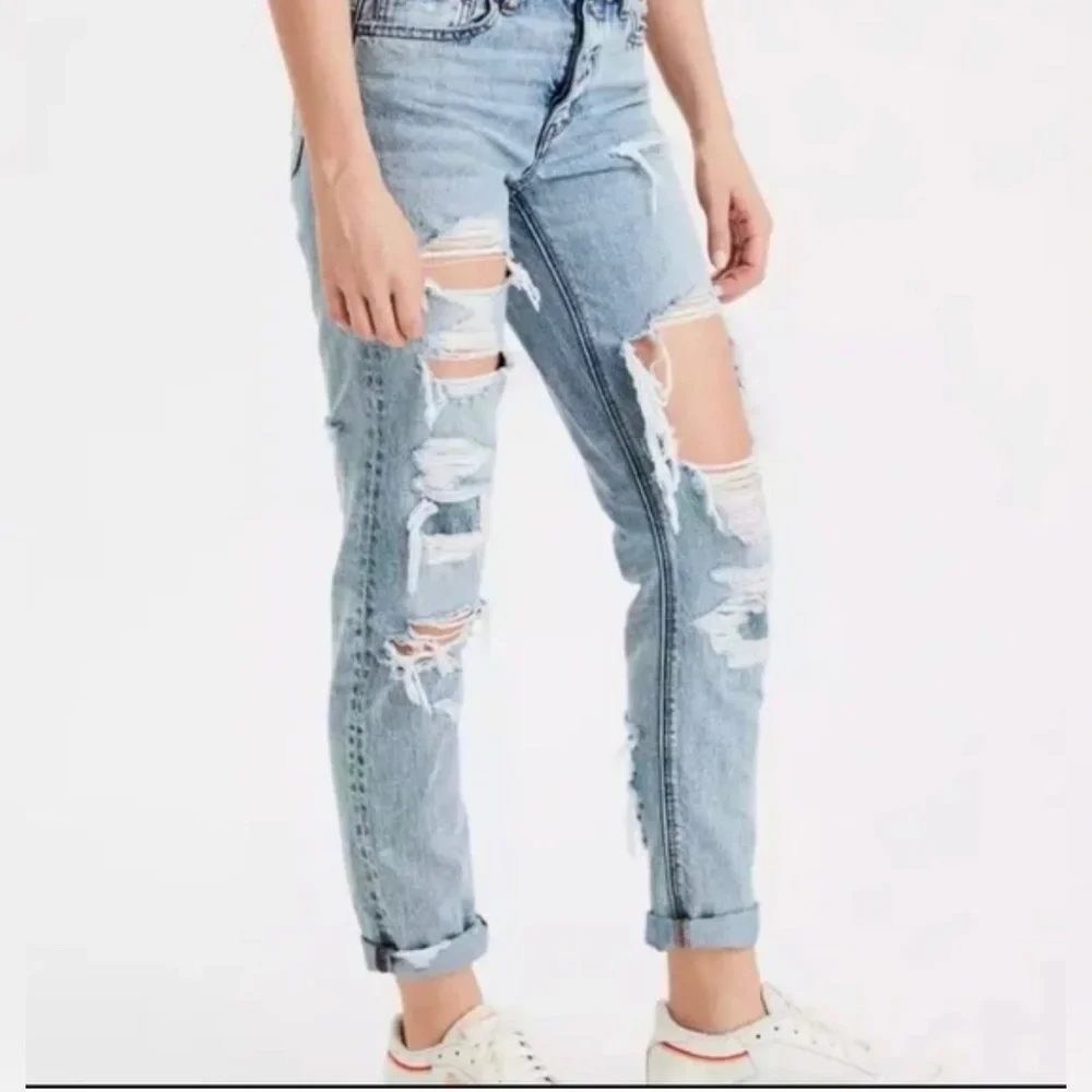 AEO TomGirl Jeans - Picture 2 of 8